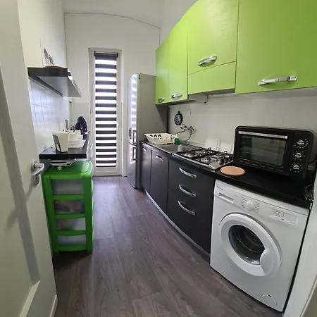 Cibali Metro Apartment